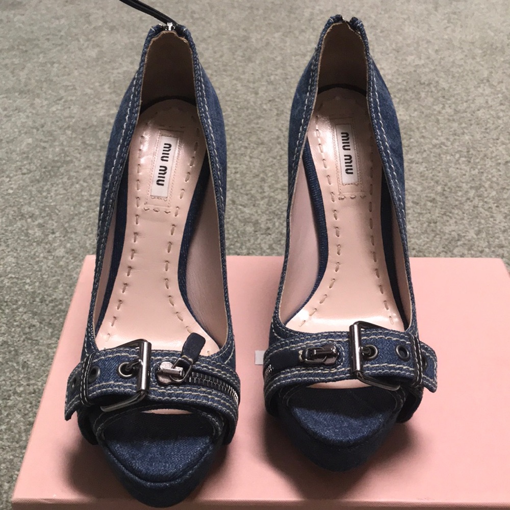 Brand new MIUMIU denim heels - Picture 2 of 6